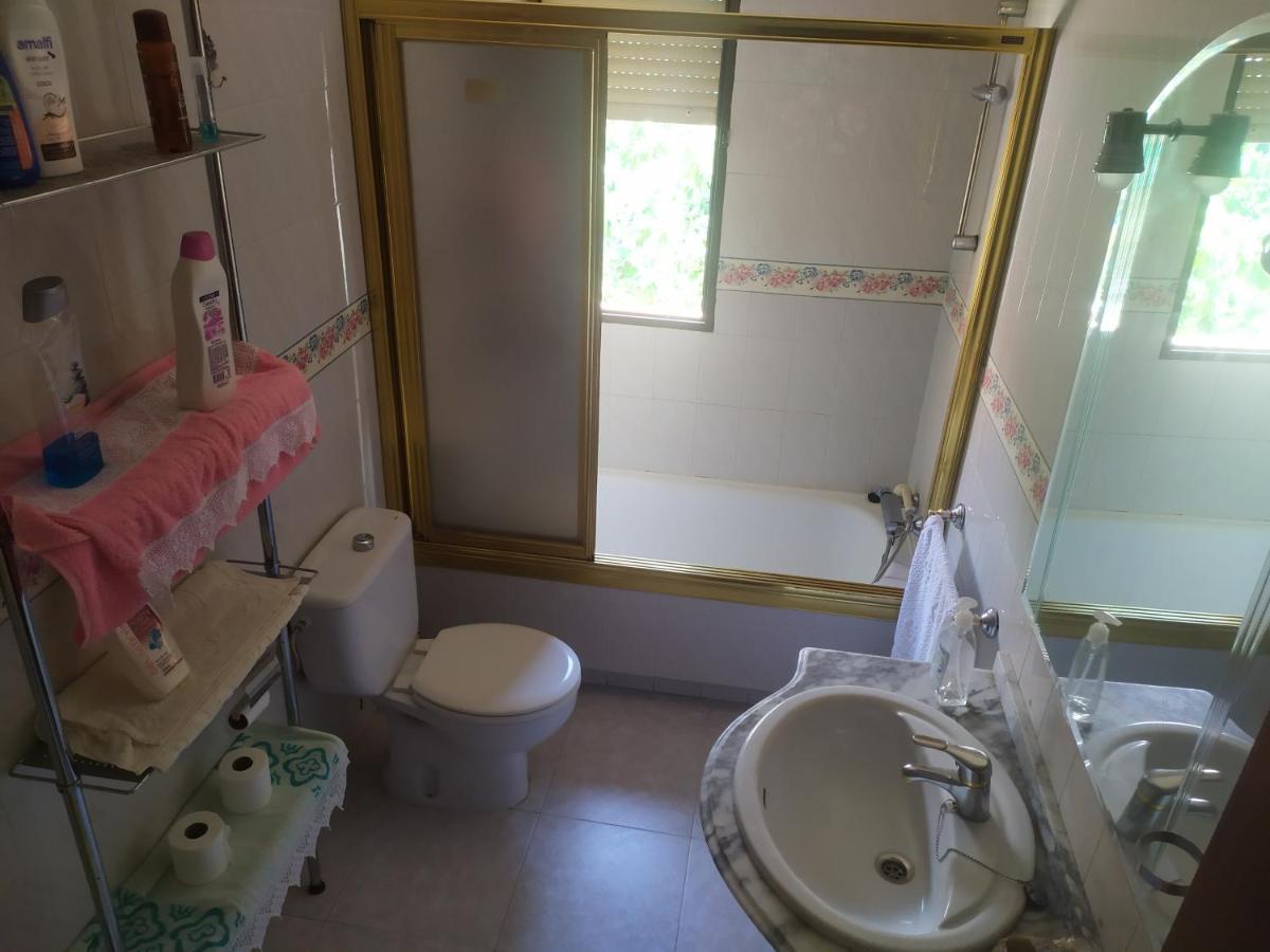 Habitacion Privada Triple 托萊多 外观 照片