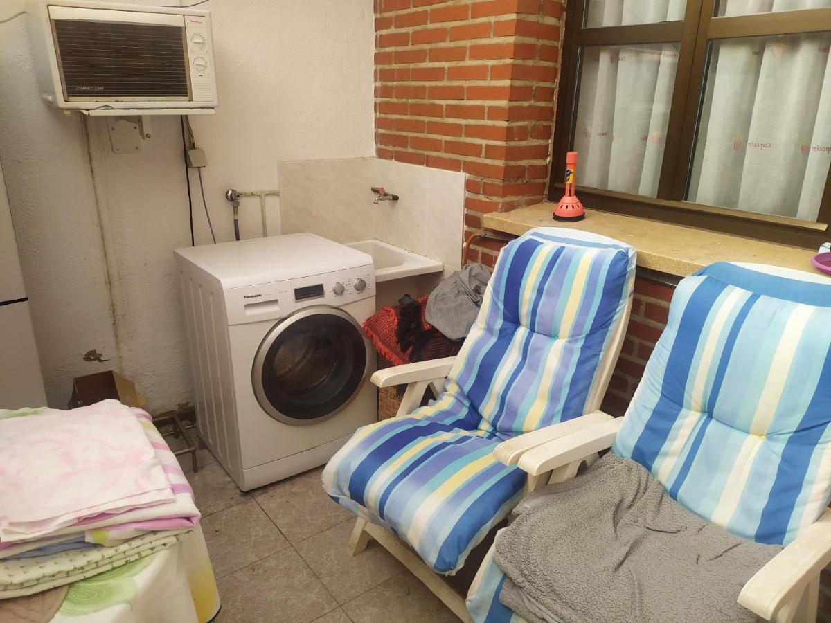 Habitacion Privada Triple 托萊多 外观 照片