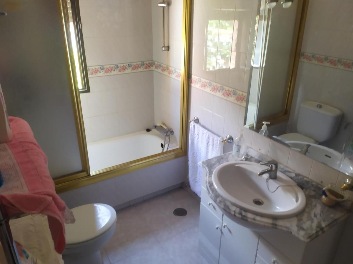 Habitacion Privada Triple 托萊多 外观 照片
