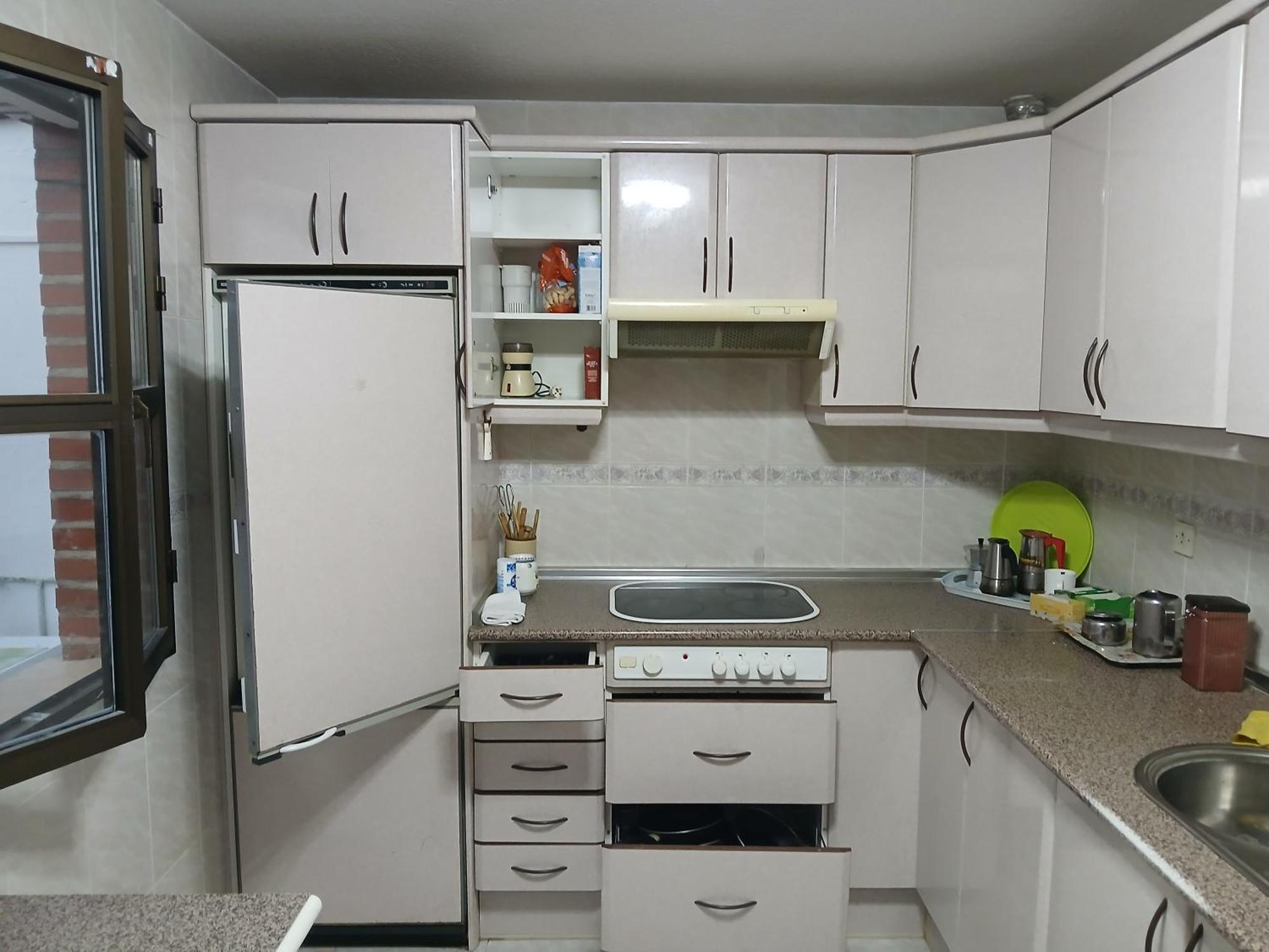 Habitacion Privada Triple 托萊多 外观 照片