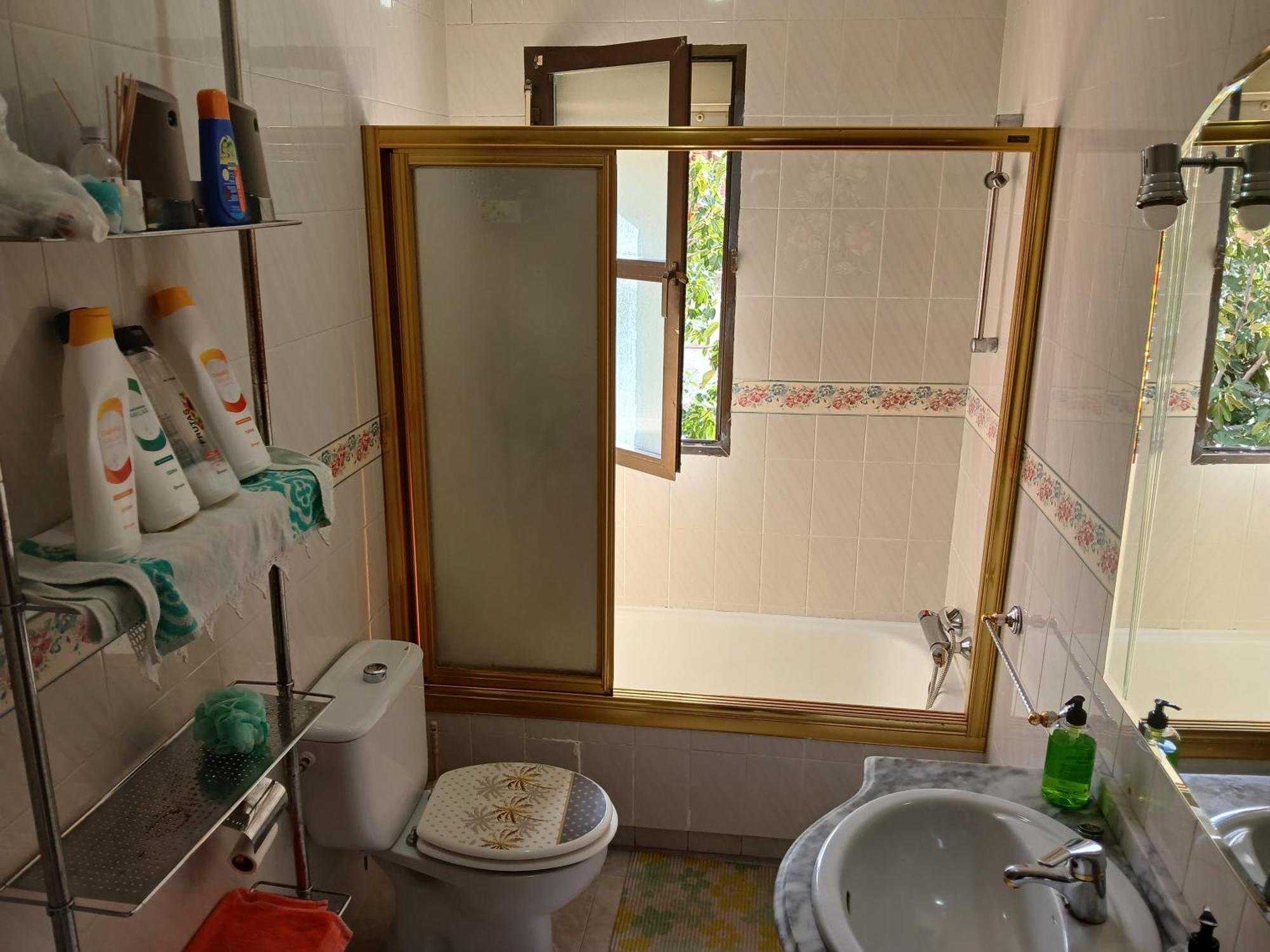 Habitacion Privada Triple 托萊多 外观 照片